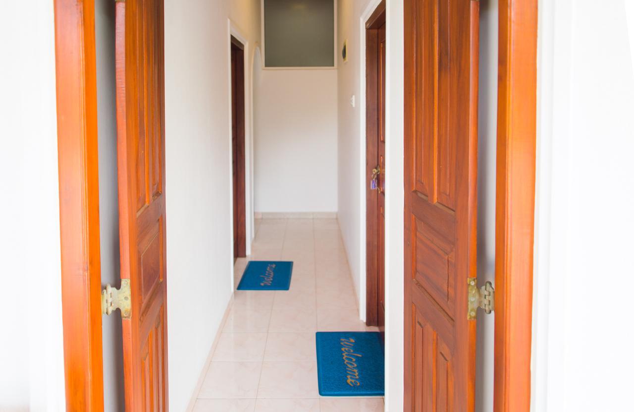 Aken Villa Хиккадува Экстерьер фото